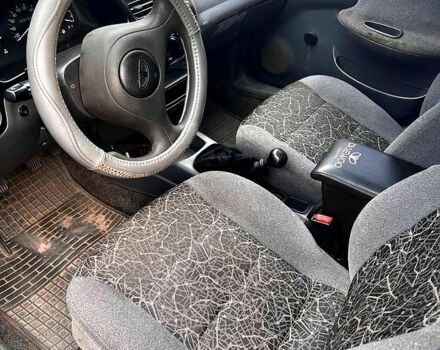 Деу Ланос, об'ємом двигуна 1.6 л та пробігом 250 тис. км за 1000 $, фото 1 на Automoto.ua