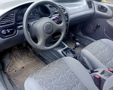 Дэу Ланос, объемом двигателя 1.6 л и пробегом 240 тыс. км за 2500 $, фото 4 на Automoto.ua