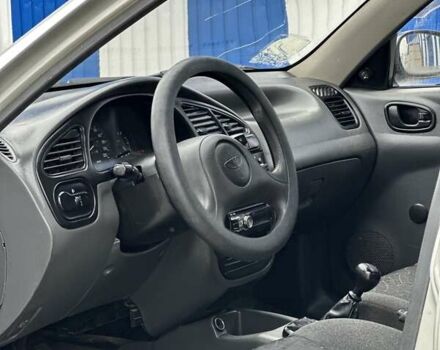 Деу Ланос, об'ємом двигуна 1.5 л та пробігом 270 тис. км за 1999 $, фото 8 на Automoto.ua