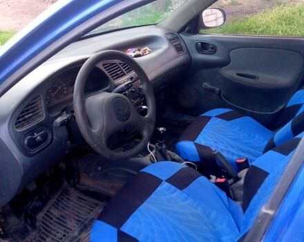 Деу Ланос, об'ємом двигуна 1.5 л та пробігом 290 тис. км за 1000 $, фото 3 на Automoto.ua