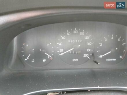 Деу Ланос 1999 у Ужгороді на Automoto.ua Деу Ланос, об'ємом двигуна 0 л та пробігом 290 тис. км за 1600 $, фото 1 на Automoto.ua