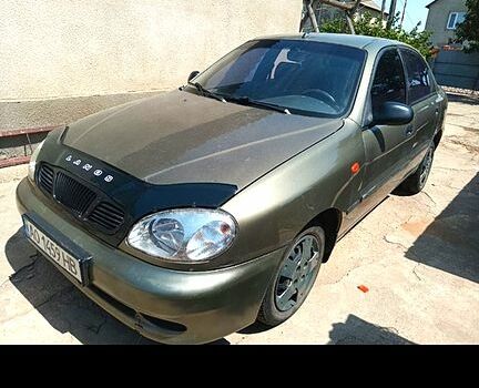 Дэу Ланос, объемом двигателя 1.5 л и пробегом 240 тыс. км за 2000 $, фото 1 на Automoto.ua
