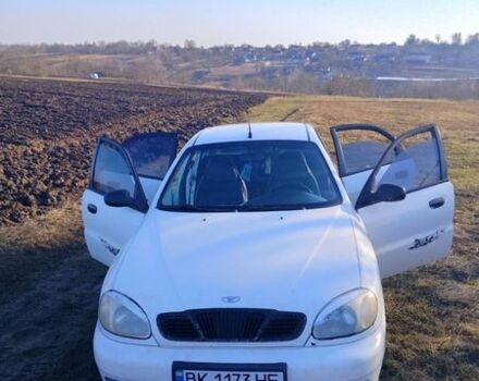 Дэу Ланос, объемом двигателя 1.35 л и пробегом 200 тыс. км за 1300 $, фото 1 на Automoto.ua