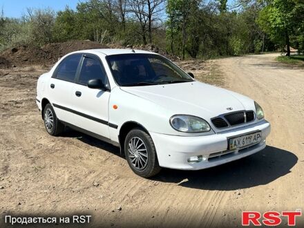 Дэу Ланос 2004 в Чугуеве на Automoto.ua Дэу Ланос, объемом двигателя 15 л и пробегом 150 тыс. км за 1250 $, фото 1 на Automoto.ua