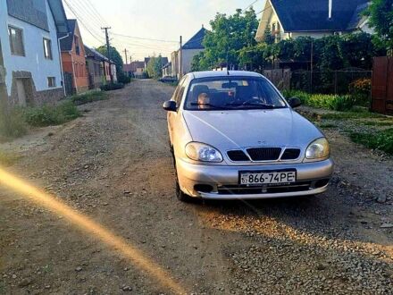 Деу Ланос 2004 у Мукачеве на Automoto.ua Деу Ланос, об'ємом двигуна 1.3 л та пробігом 300 тис. км за 1000 $, фото 1 на Automoto.ua