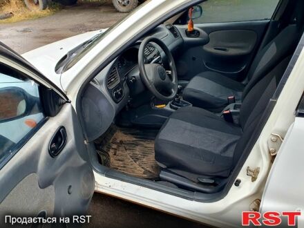 Дэу Ланос, объемом двигателя 1.5 л и пробегом 200 тыс. км за 2500 $, фото 1 на Automoto.ua