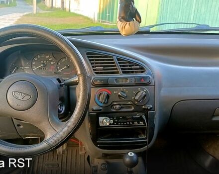 Дэу Ланос, объемом двигателя 1.5 л и пробегом 282 тыс. км за 1250 $, фото 1 на Automoto.ua
