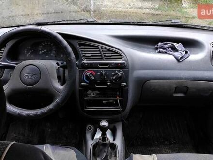 Дэу Ланос, объемом двигателя 1.5 л и пробегом 140 тыс. км за 2400 $, фото 1 на Automoto.ua