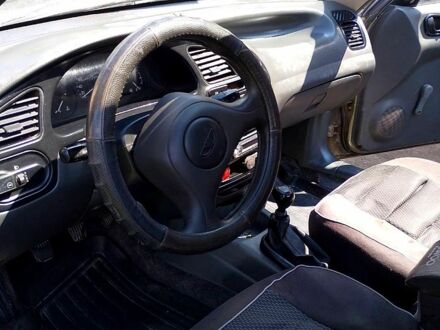 Деу Ланос 2007 у Радивилове на Automoto.ua Деу Ланос, об'ємом двигуна 14 л та пробігом 150 тис. км за 1800 $, фото 1 на Automoto.ua