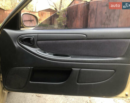 Желтый Дэу Ланос, объемом двигателя 1.6 л и пробегом 215 тыс. км за 2500 $, фото 9 на Automoto.ua