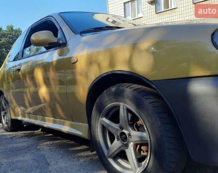 Дэу Ланос 2003 в Запорожье на Automoto.ua Желтый Дэу Ланос, объемом двигателя 1.6 л и пробегом 243 тыс. км за 1700 $, фото 4 на Automoto.ua