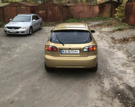 Желтый Дэу Ланос, объемом двигателя 1.6 л и пробегом 215 тыс. км за 2500 $, фото 5 на Automoto.ua