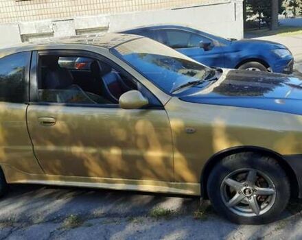 Дэу Ланос 2003 в Запорожье на Automoto.ua Желтый Дэу Ланос, объемом двигателя 1.6 л и пробегом 243 тыс. км за 1700 $, фото 3 на Automoto.ua