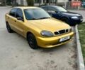 Желтый Дэу Ланос, объемом двигателя 1.5 л и пробегом 265 тыс. км за 2600 $, фото 1 на Automoto.ua