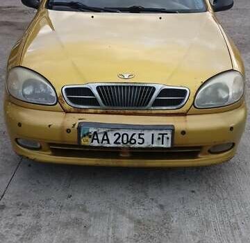 Дэу Ланос 2002 в Киеве на Automoto.ua Желтый Дэу Ланос, объемом двигателя 1.5 л и пробегом 273 тыс. км за 2100 $, фото 1 на Automoto.ua