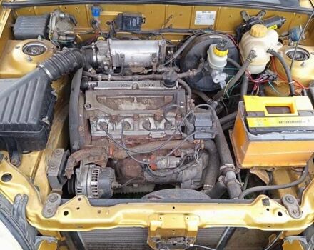 Желтый Дэу Ланос, объемом двигателя 1.3 л и пробегом 245 тыс. км за 2550 $, фото 7 на Automoto.ua