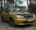 Желтый Дэу Ланос, объемом двигателя 1.5 л и пробегом 200 тыс. км за 3000 $, фото 1 на Automoto.ua