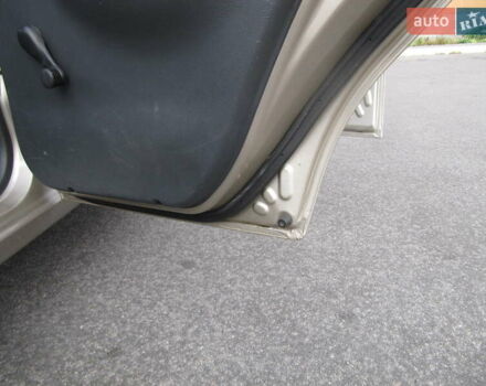 Дэу Ланос 2004 в Днепре (Днепропетровске) на Automoto.ua Желтый Дэу Ланос, объемом двигателя 1.5 л и пробегом 147 тыс. км за 3500 $, фото 15 на Automoto.ua