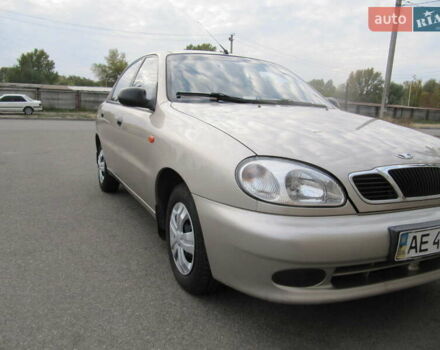 Дэу Ланос 2004 в Днепре (Днепропетровске) на Automoto.ua Желтый Дэу Ланос, объемом двигателя 1.5 л и пробегом 147 тыс. км за 3500 $, фото 23 на Automoto.ua