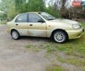 Желтый Дэу Ланос, объемом двигателя 1.5 л и пробегом 215 тыс. км за 1100 $, фото 4 на Automoto.ua