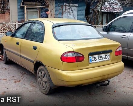 Желтый Дэу Ланос, объемом двигателя 1.5 л и пробегом 140 тыс. км за 1800 $, фото 1 на Automoto.ua