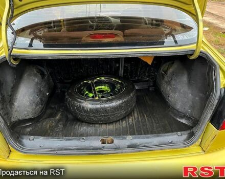 Жовтий Деу Ланос, об'ємом двигуна 1.5 л та пробігом 300 тис. км за 1000 $, фото 6 на Automoto.ua