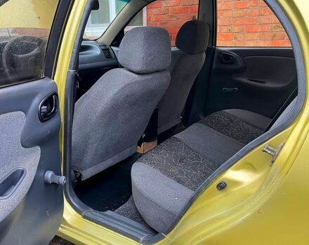 Жовтий Деу Ланос, об'ємом двигуна 1.5 л та пробігом 300 тис. км за 1000 $, фото 5 на Automoto.ua