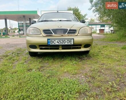 Желтый Дэу Ланос, объемом двигателя 1.5 л и пробегом 215 тыс. км за 1100 $, фото 1 на Automoto.ua