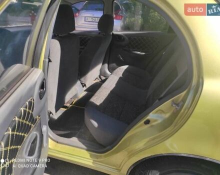 Жовтий Деу Ланос, об'ємом двигуна 1.5 л та пробігом 245 тис. км за 2300 $, фото 1 на Automoto.ua