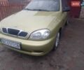 Желтый Дэу Ланос, объемом двигателя 1.5 л и пробегом 190 тыс. км за 1750 $, фото 1 на Automoto.ua