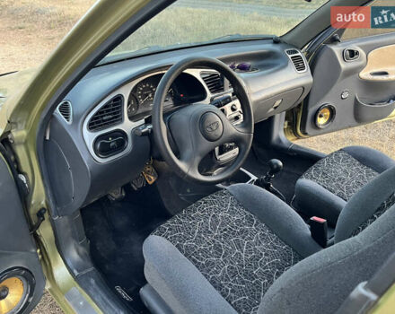 Жовтий Деу Ланос, об'ємом двигуна 1.5 л та пробігом 133 тис. км за 2500 $, фото 8 на Automoto.ua