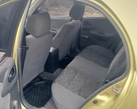 Жовтий Деу Ланос, об'ємом двигуна 1.5 л та пробігом 200 тис. км за 1100 $, фото 10 на Automoto.ua