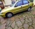 Желтый Дэу Ланос, объемом двигателя 1.5 л и пробегом 125 тыс. км за 2400 $, фото 3 на Automoto.ua