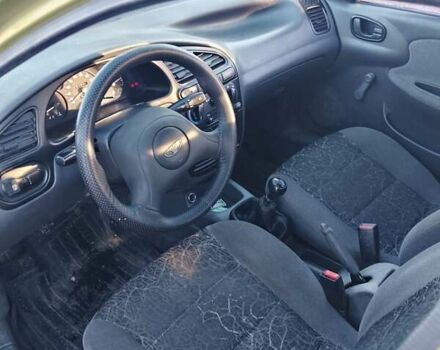 Жовтий Деу Ланос, об'ємом двигуна 1.5 л та пробігом 187 тис. км за 1100 $, фото 5 на Automoto.ua