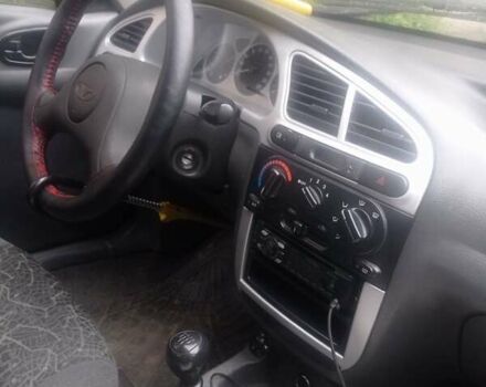 Дэу Ланос 2007 в Самборе на Automoto.ua Желтый Дэу Ланос, объемом двигателя 1.5 л и пробегом 290 тыс. км за 1950 $, фото 4 на Automoto.ua