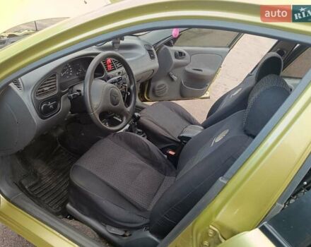 Жовтий Деу Ланос, об'ємом двигуна 1.5 л та пробігом 100 тис. км за 2500 $, фото 5 на Automoto.ua