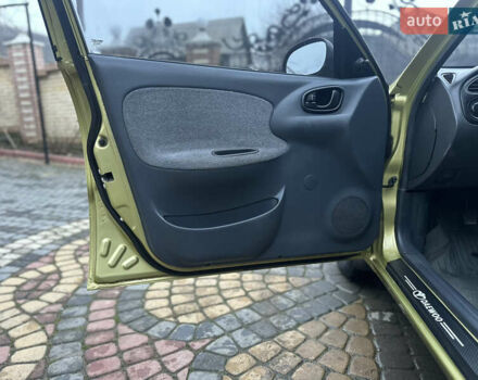 Жовтий Деу Ланос, об'ємом двигуна 1.5 л та пробігом 145 тис. км за 2850 $, фото 18 на Automoto.ua