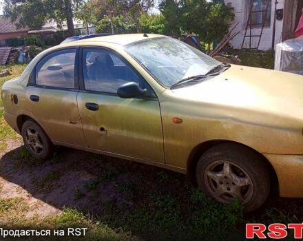 Жовтий Деу Ланос, об'ємом двигуна 1.5 л та пробігом 0 тис. км за 650 $, фото 2 на Automoto.ua