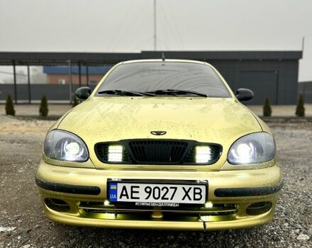 Желтый Дэу Ланос, объемом двигателя 1.5 л и пробегом 248 тыс. км за 2700 $, фото 2 на Automoto.ua