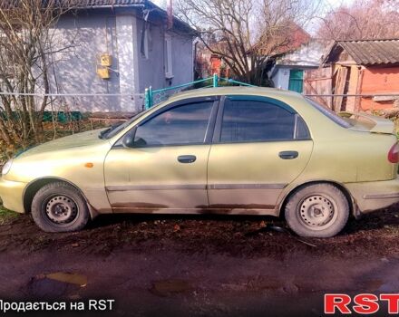 Желтый Дэу Ланос, объемом двигателя 1.4 л и пробегом 300 тыс. км за 1300 $, фото 3 на Automoto.ua