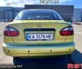 Желтый Дэу Ланос, объемом двигателя 1.5 л и пробегом 184 тыс. км за 2300 $, фото 3 на Automoto.ua