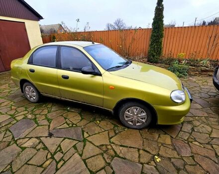 Желтый Дэу Ланос, объемом двигателя 1.5 л и пробегом 125 тыс. км за 2400 $, фото 2 на Automoto.ua