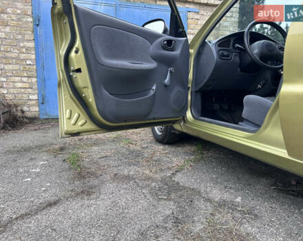 Жовтий Деу Ланос, об'ємом двигуна 1.4 л та пробігом 64 тис. км за 2550 $, фото 6 на Automoto.ua