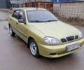 Желтый Дэу Ланос, объемом двигателя 1.39 л и пробегом 195 тыс. км за 2200 $, фото 2 на Automoto.ua