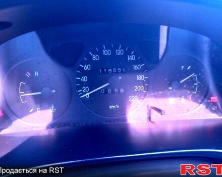 Жовтий Деу Ланос, об'ємом двигуна 1.4 л та пробігом 119 тис. км за 2450 $, фото 1 на Automoto.ua