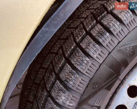 Жовтий Деу Ланос, об'ємом двигуна 1.39 л та пробігом 240 тис. км за 1700 $, фото 11 на Automoto.ua