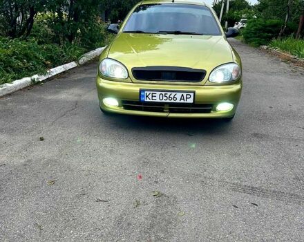 Желтый Дэу Ланос, объемом двигателя 1.5 л и пробегом 247 тыс. км за 3500 $, фото 3 на Automoto.ua