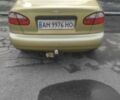 Желтый Дэу Ланос, объемом двигателя 1.5 л и пробегом 235 тыс. км за 2000 $, фото 8 на Automoto.ua