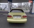 Желтый Дэу Ланос, объемом двигателя 1.49 л и пробегом 200 тыс. км за 1650 $, фото 2 на Automoto.ua