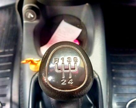 Жовтий Деу Ланос, об'ємом двигуна 1.4 л та пробігом 119 тис. км за 2450 $, фото 3 на Automoto.ua